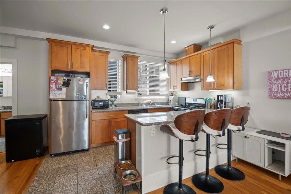 425 Hyde Street Property Photo 30