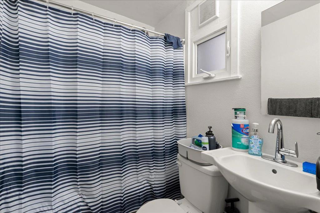 677 Ellis Street Property Photo 19