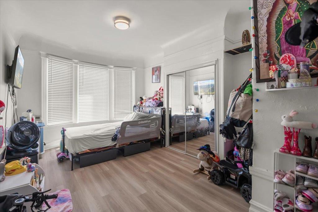 677 Ellis Street Property Photo 27