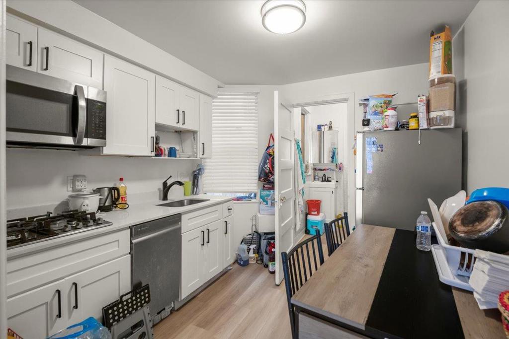 677 Ellis Street Property Photo 28