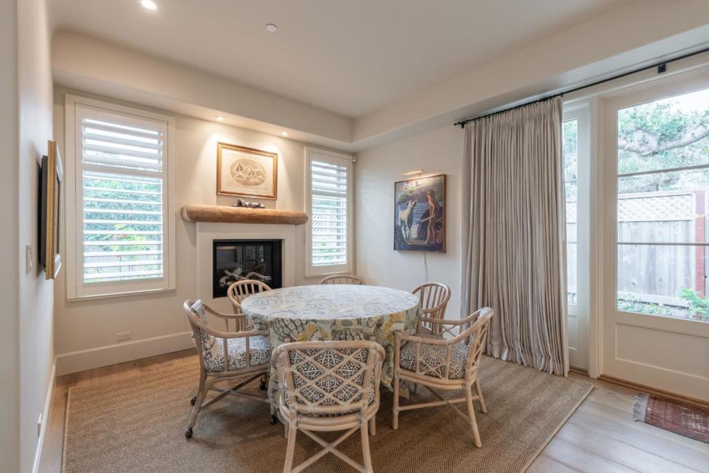 1041 Rodeo Road Property Photo 8