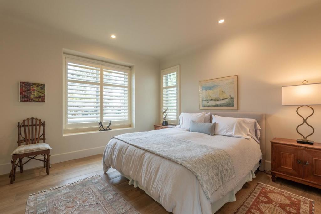 1041 Rodeo Road Property Photo 14
