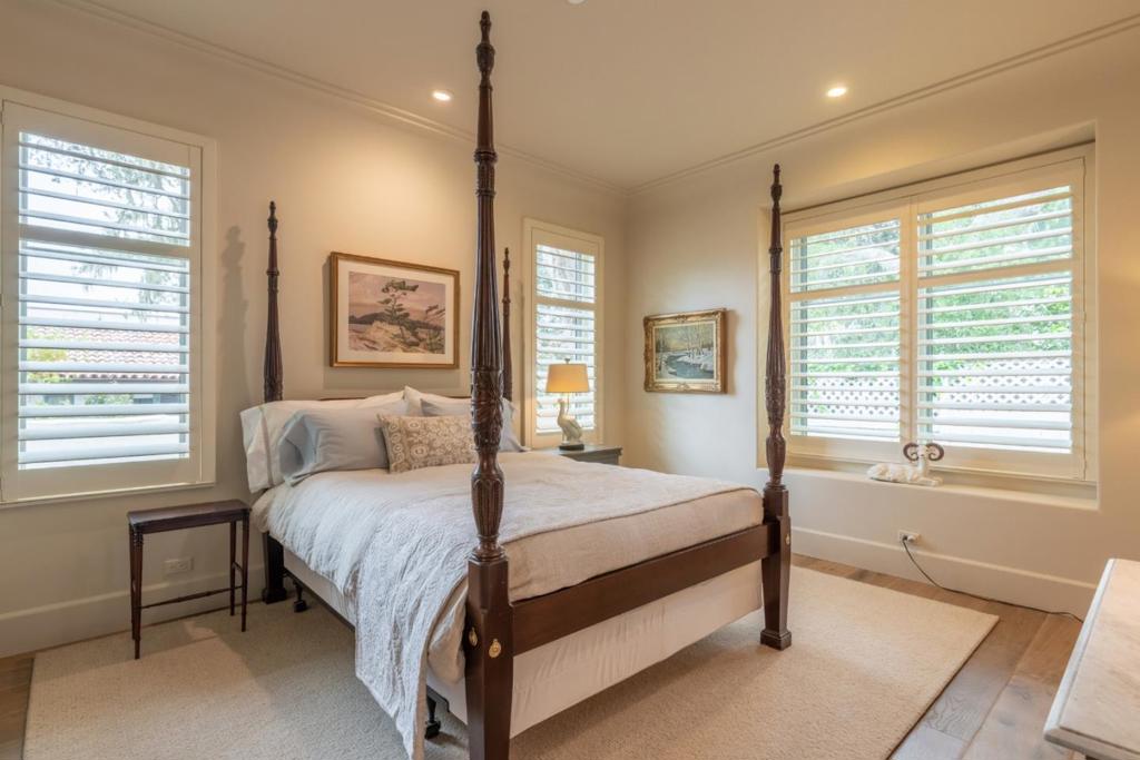 1041 Rodeo Road Property Photo 16