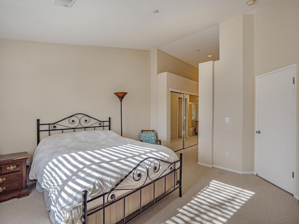 ML82049770 Property Photo 48