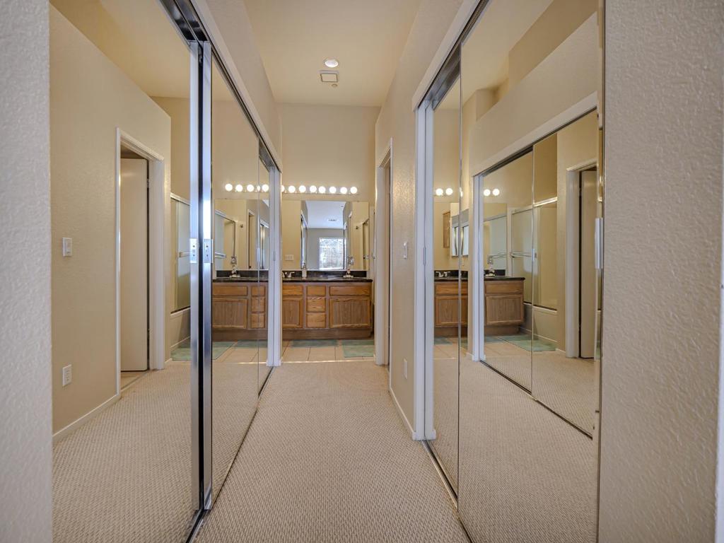 ML82049770 Property Photo 50