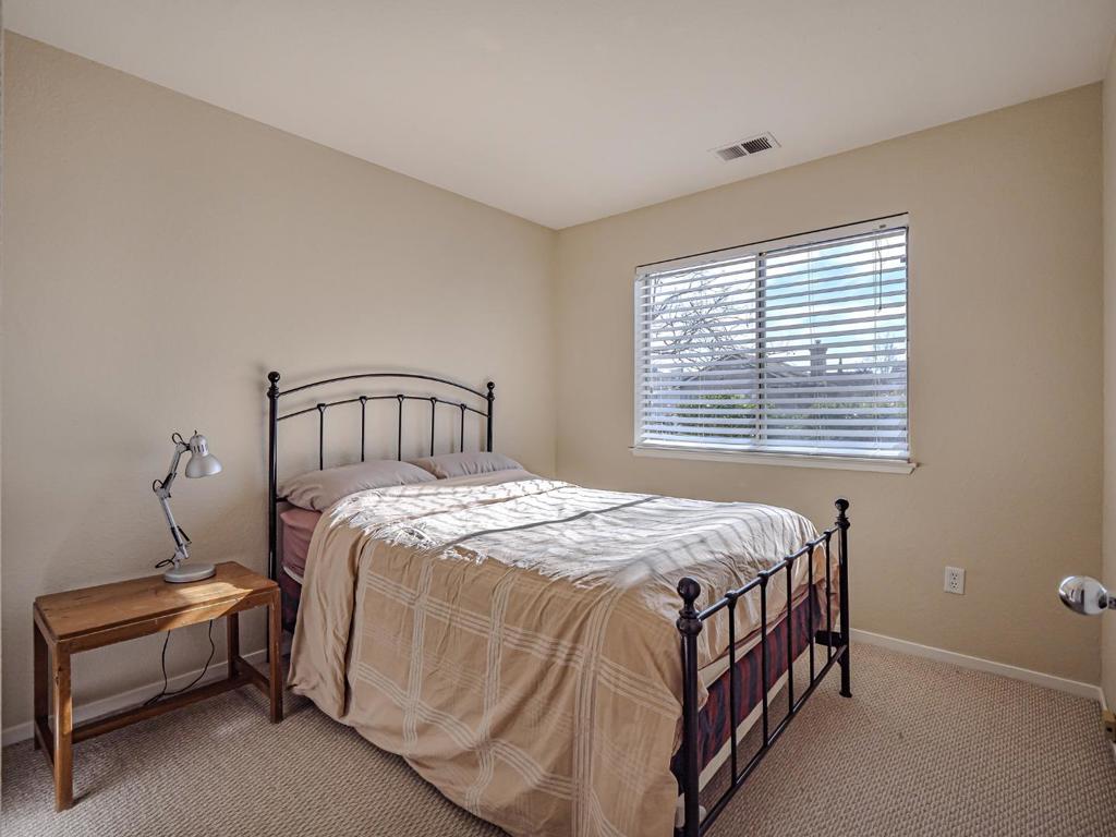 ML82049770 Property Photo 55