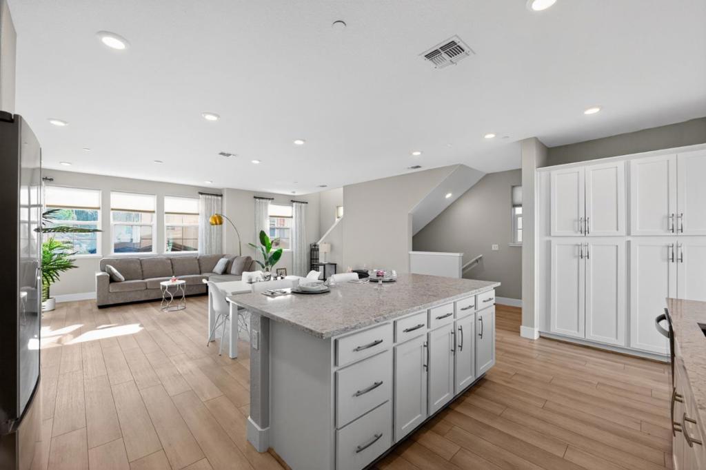 1303 Antonella Place Property Photo 11