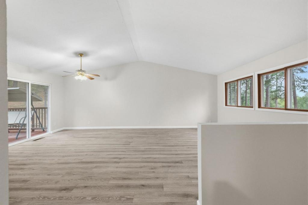 12910 Jackson Mill Drive Property Photo 8