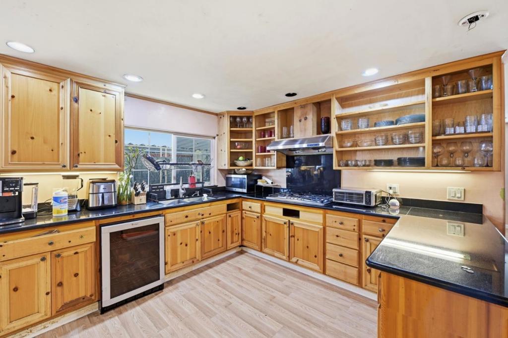 1085 Tasman Drive 861 Property Photo 7