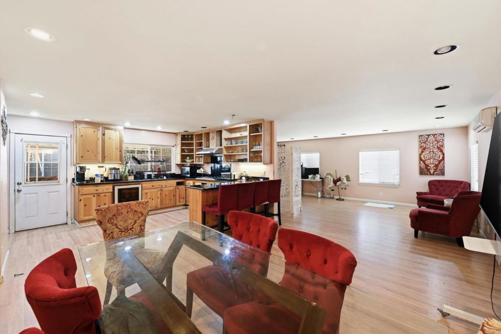 1085 Tasman Drive 861 Property Photo 11