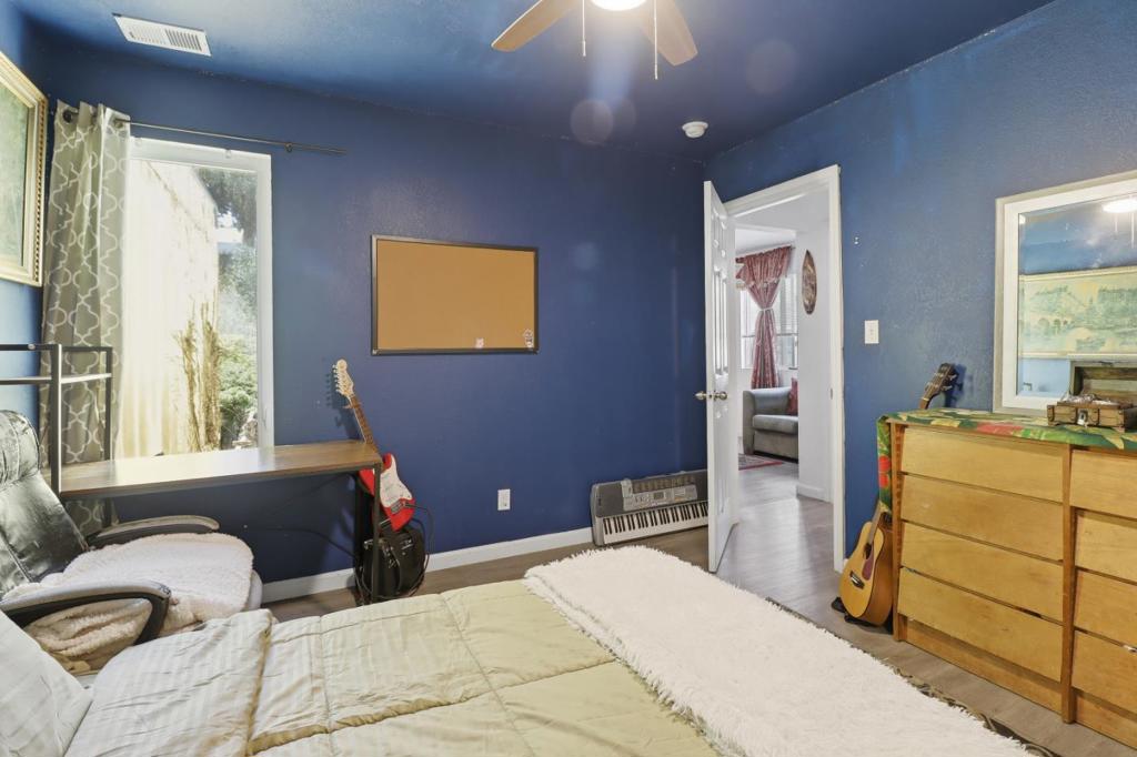 216 Rio Verde Street Property Photo 7