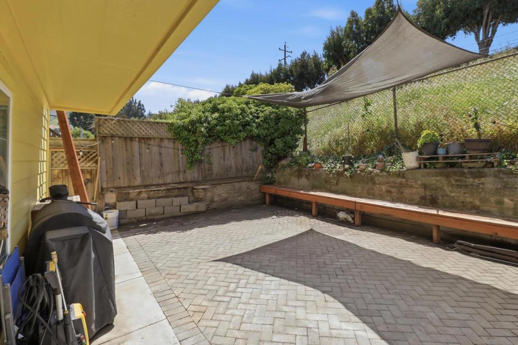 216 Rio Verde Street Property Photo 47