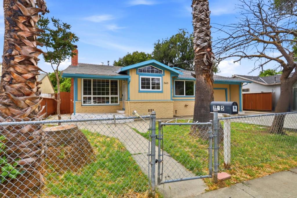 ML82049872 Property Photo 3
