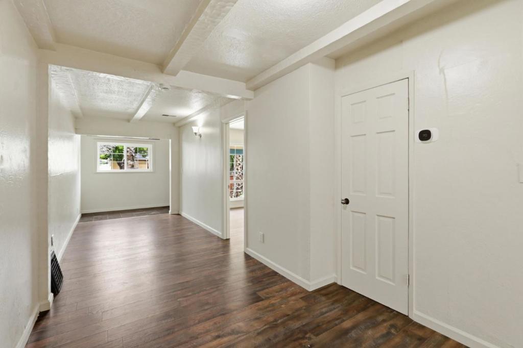 ML82049872 Property Photo 9