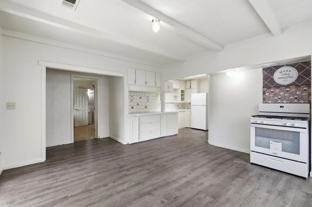 ML82049872 Property Photo 16