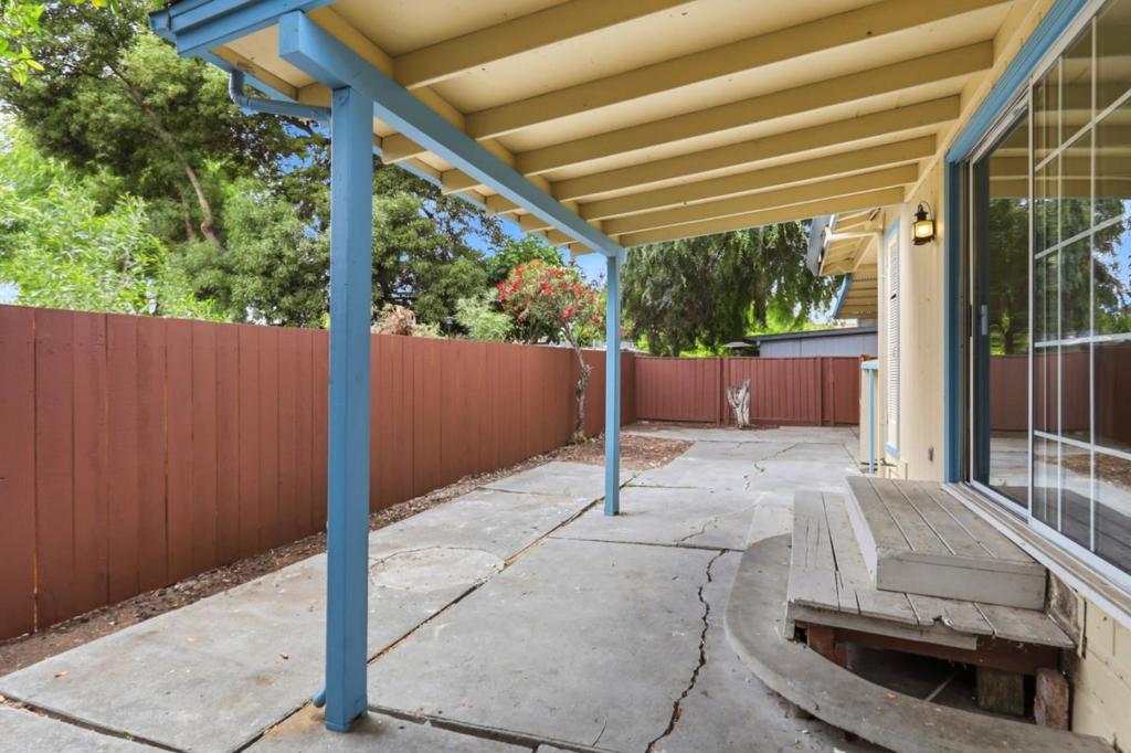 ML82049872 Property Photo 37