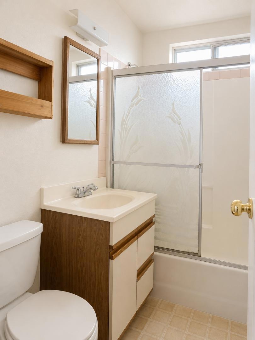 2050 Lassen Street Property Photo 26