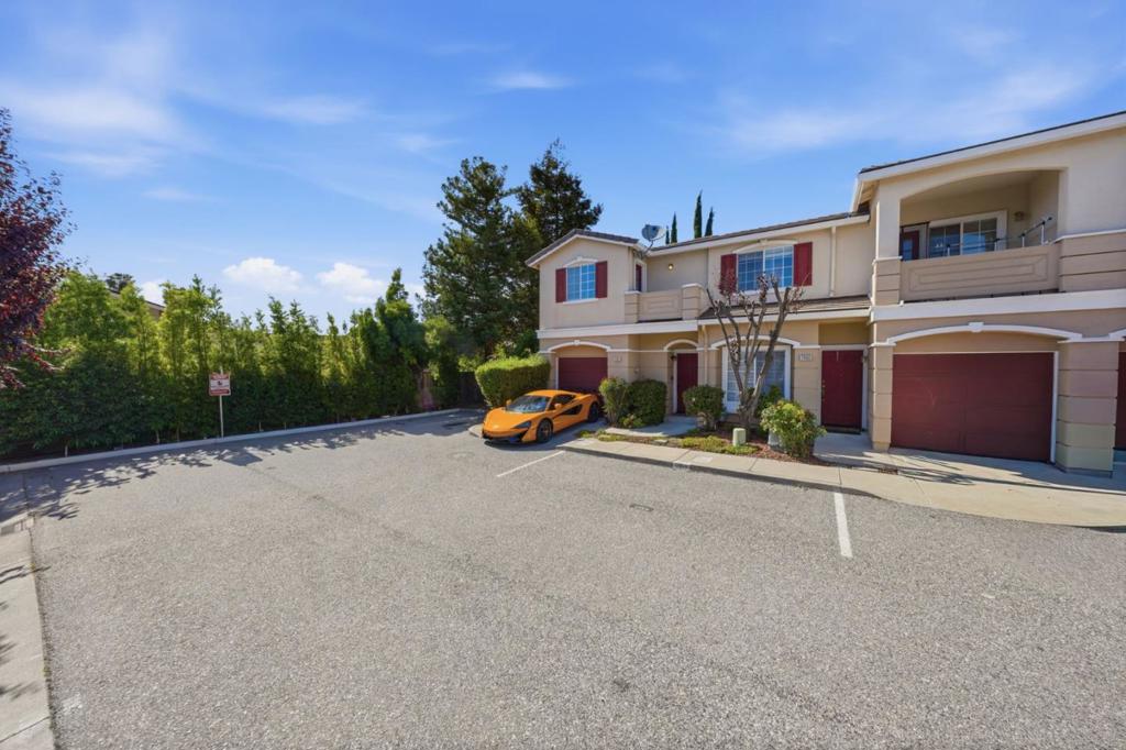 2963 Quest Lane Property Photo 4