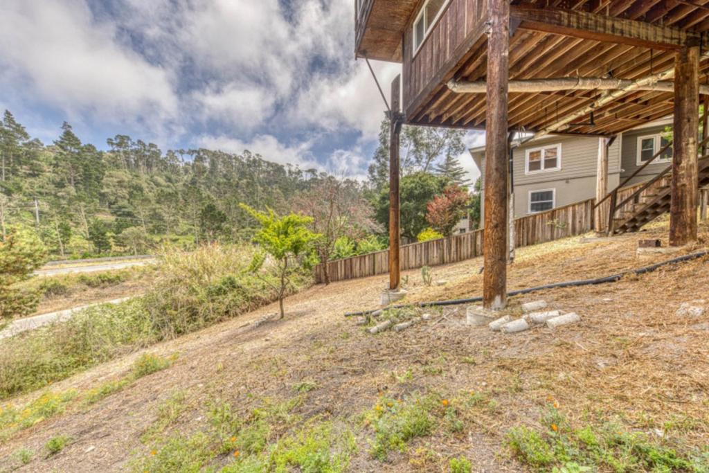 17 Via Castanada Property Photo 33