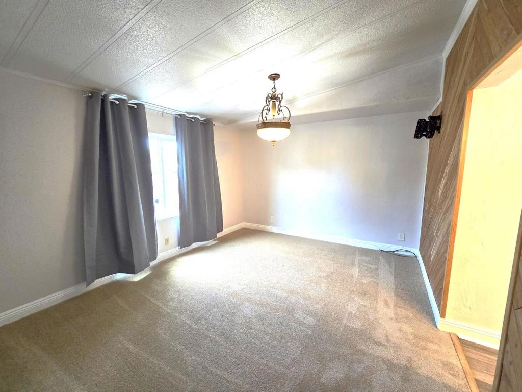 1360 Buckingham Way 1360 Property Photo 20