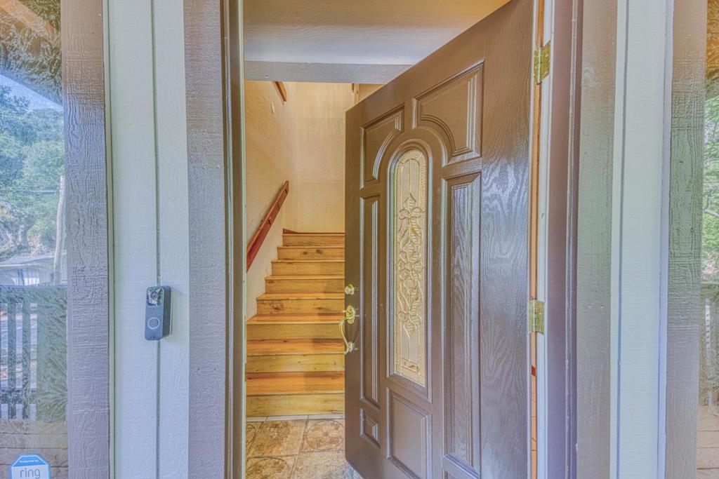 61 Southbank Road Property Photo 6