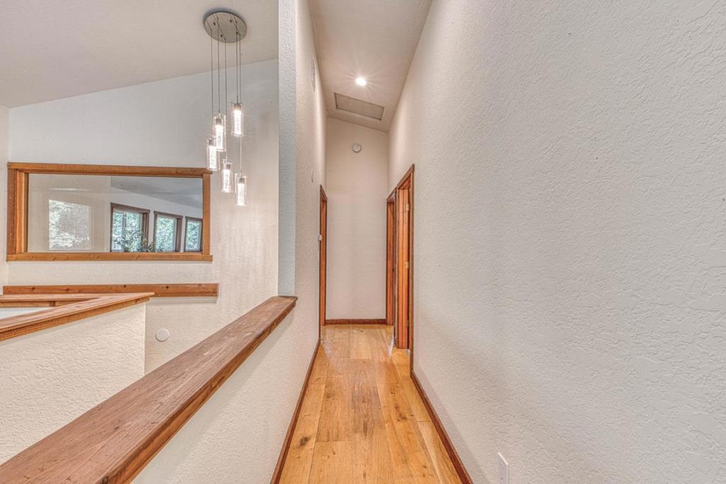 61 Southbank Road Property Photo 17