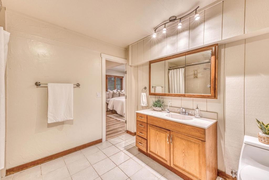 61 Southbank Road Property Photo 27