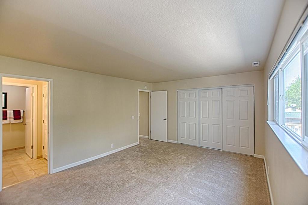 136 Canfield Avenue A Property Photo 14