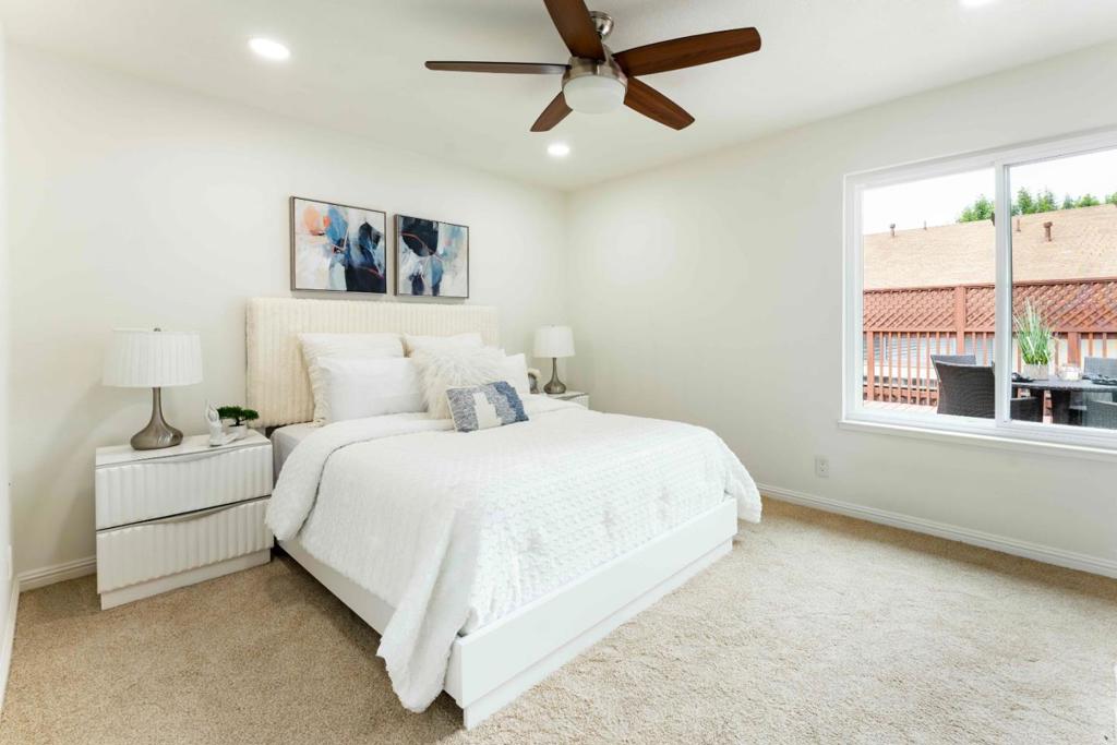 24653 Sylvan Glen Court Property Photo 11