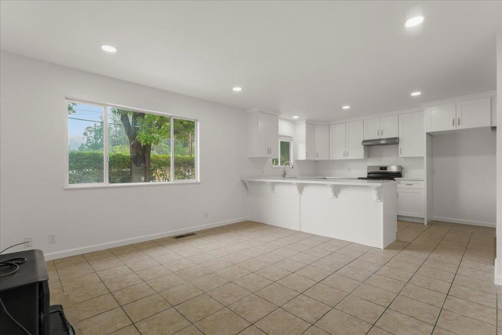 1645 Hames Road Property Photo 16