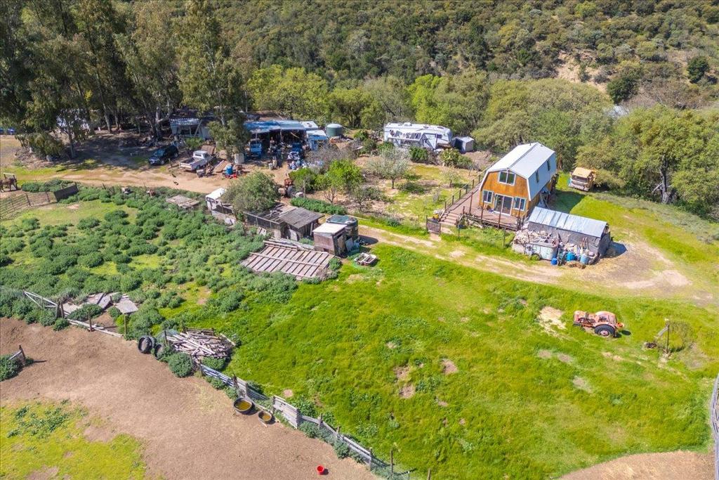 42001 Carmel Valley Road Property Photo 2