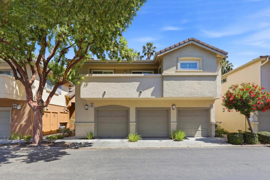347 Oleander Drive Property Photo 1