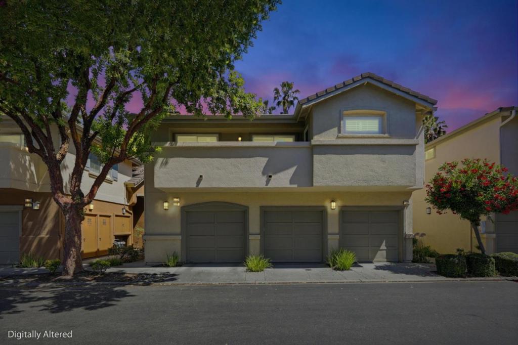 347 Oleander Drive Property Photo 2