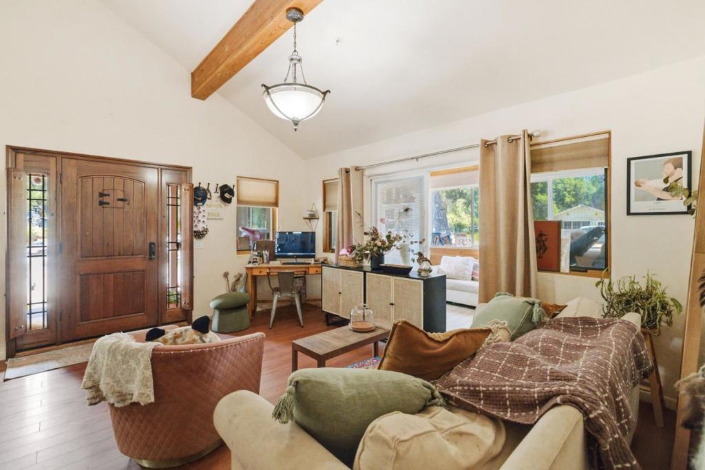37140 Nason Road Property Photo 4