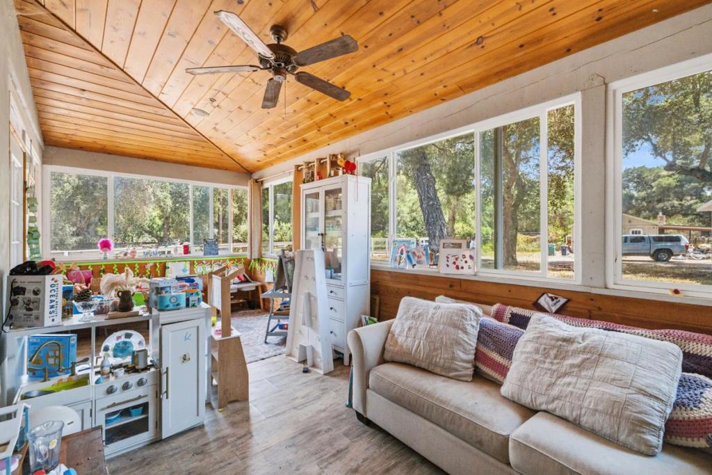 37140 Nason Road Property Photo 11
