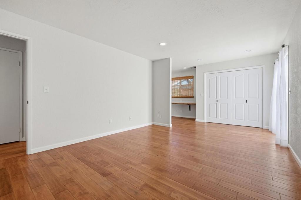478 Vivienne Drive Property Photo 19