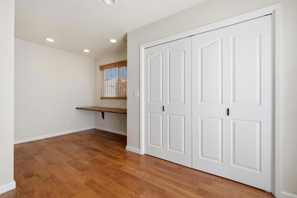 478 Vivienne Drive Property Photo 22