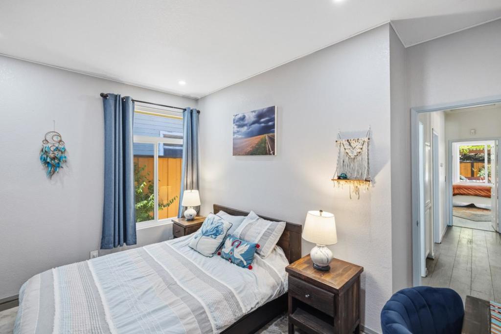 21012 Country Park Road Property Photo 19