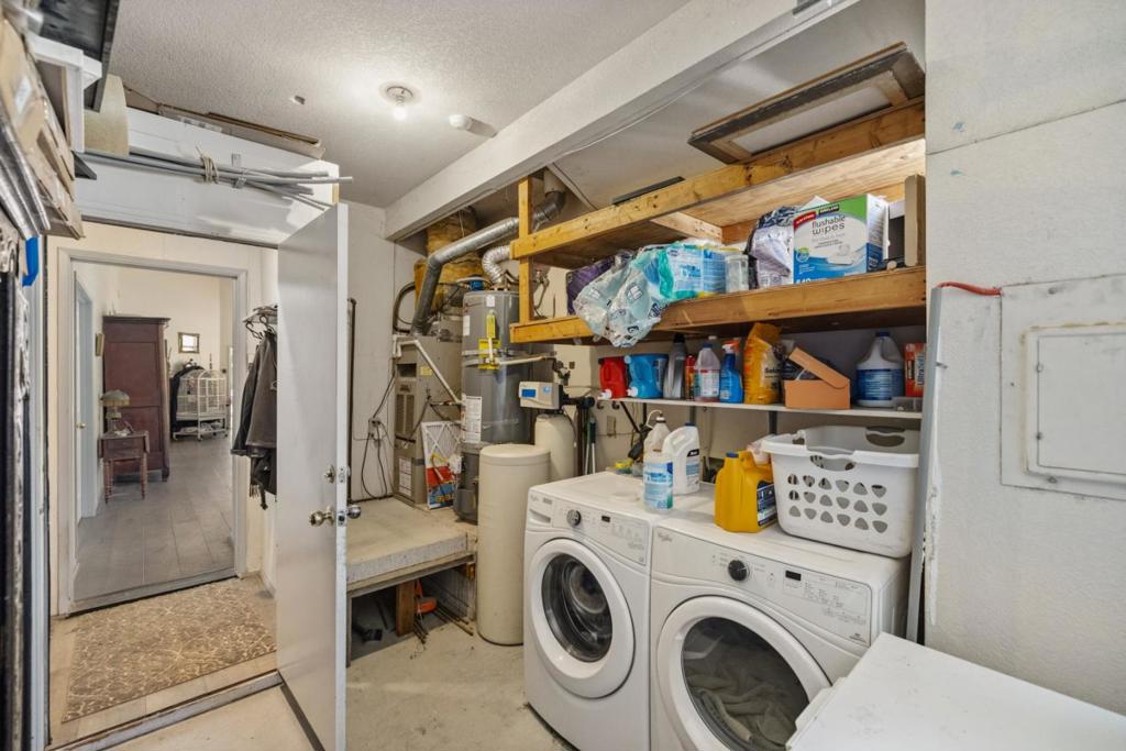 21012 Country Park Road Property Photo 20