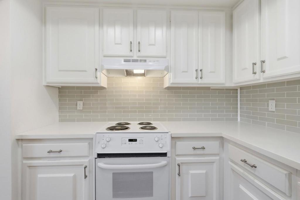5438 Cribari Green Property Photo 10