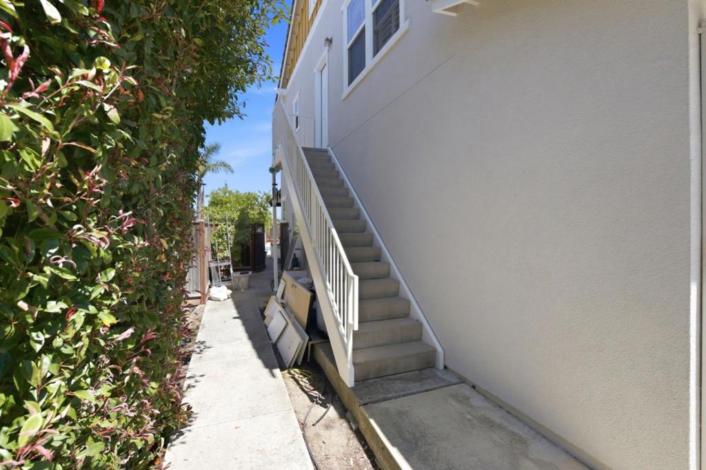 9632 Cherrywood Court Property Photo 1
