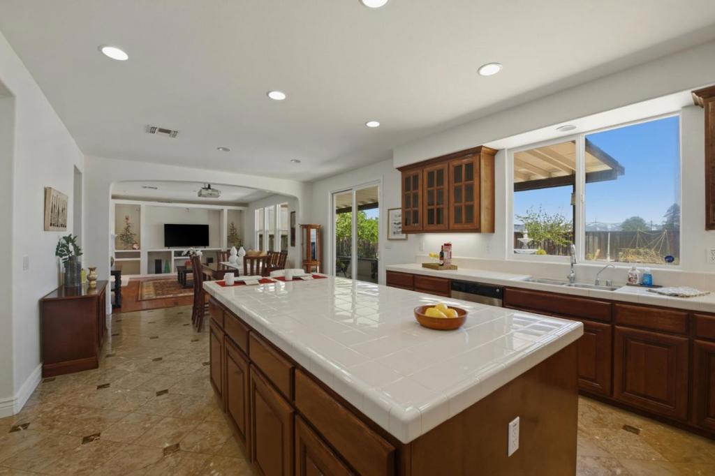 9632 Cherrywood Court Property Photo 25