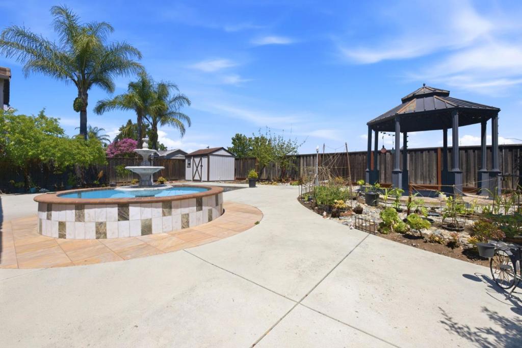 9632 Cherrywood Court Property Photo 47