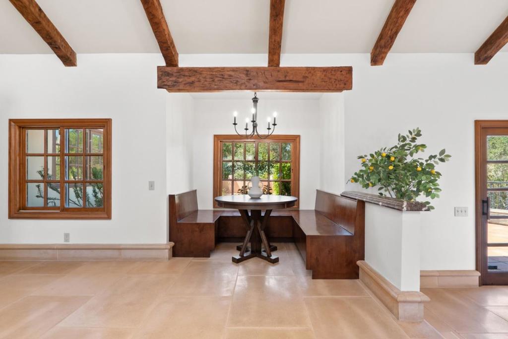 2240 N Rodeo Gulch Road Property Photo 28