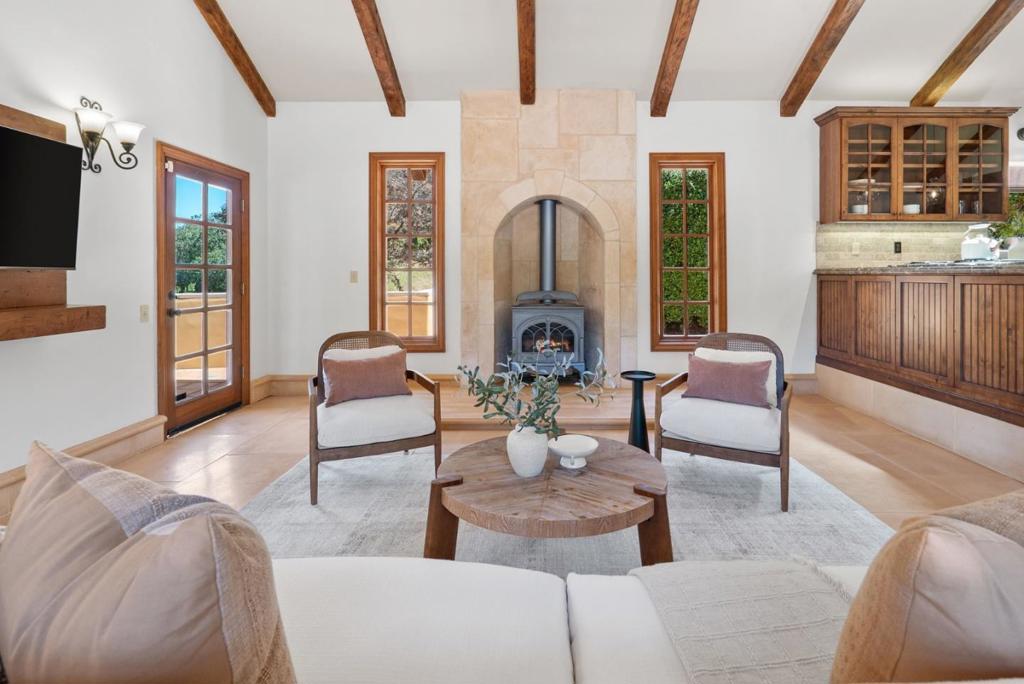 2240 N Rodeo Gulch Road Property Photo 41