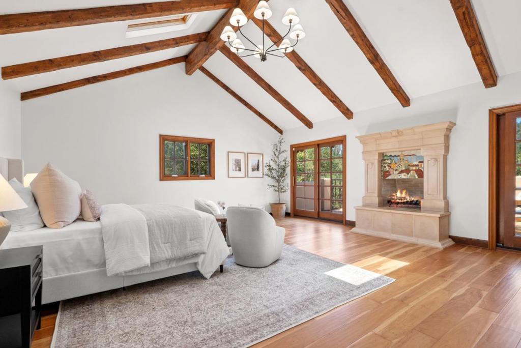 2240 N Rodeo Gulch Road Property Photo 43