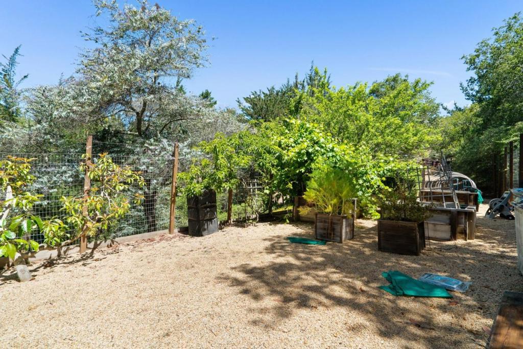 2240 N Rodeo Gulch Road Property Photo 112