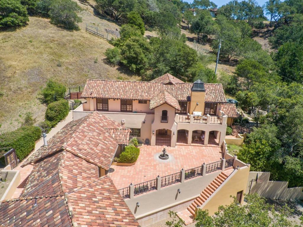 2240 N Rodeo Gulch Road Property Photo 120