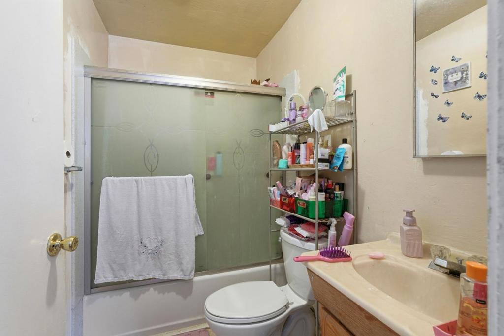 159 Roundtable Drive Property Photo 24