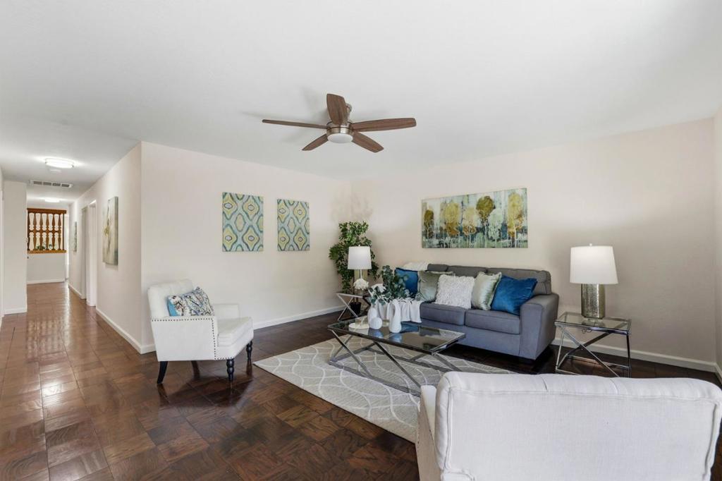 24 Scharff Avenue Property Photo 17